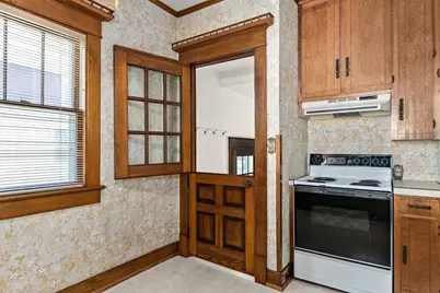 1113 N State Street, Appleton, WI 54915 - Photo 20