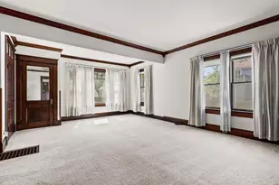1113 N State St, Appleton, WI 54915 - Photo 4