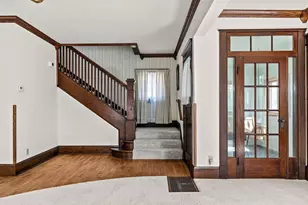 1113 N State St, Appleton, WI 54915 - Photo 6