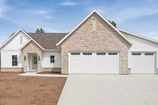3741 Edwina Dr, De Pere, WI 54115 - Photo 2