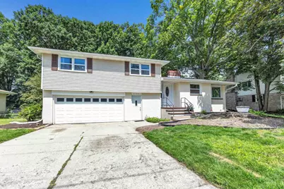 2136 9th Street, Green Bay, WI 54304 - Photo 1