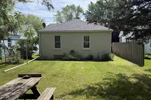 141 McKinley Ave, Clintonville, WI 54929 - Photo 18