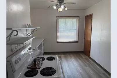 141 McKinley Avenue, Clintonville, WI 54129 - Photo 4