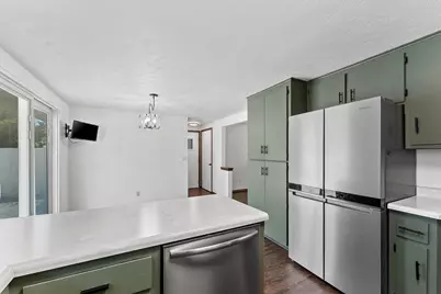 2365 Nicole Ann Circle, Green Bay, WI 54311 - Photo 12