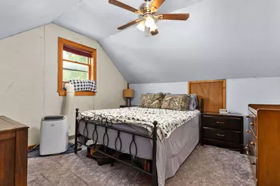 882 Higgins Avenue, Neenah, WI 54956 - Photo 30
