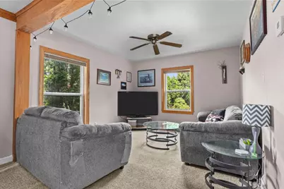 882 Higgins Avenue, Neenah, WI 54956 - Photo 20