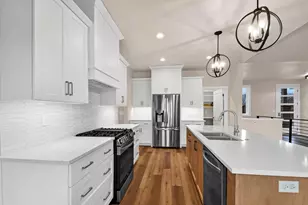 4659 Terra View Trl, De Pere, WI 54115 - Photo 10