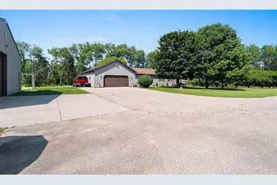 N10831 Kratzke Road, Clintonville, WI 54929 - Photo 4