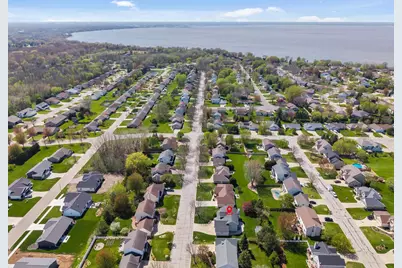 3445 Edinburgh Road, Green Bay, WI 54311 - Photo 26