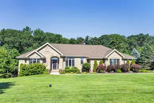 2253 Tumbleweed Trail, Suamico, WI 54313 - Photo 2
