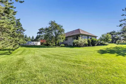 2253 Tumbleweed Trail, Suamico, WI 54313 - Photo 36
