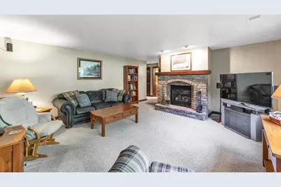 2253 Tumbleweed Trail, Suamico, WI 54313 - Photo 26