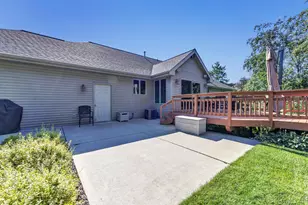 2253 Tumbleweed Trail, Suamico, WI 54313 - Photo 38