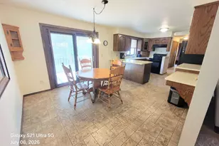 1101 E Meadow Grove Blvd, Appleton, WI 54915 - Photo 10