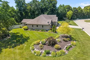 1983 Creek Side Dr, Neenah, WI 54956 - Photo 66