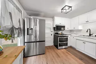 1103 Neville Ave, Green Bay, WI 54303 - Photo 8