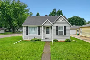 1103 Neville Ave, Green Bay, WI 54303 - Photo 1