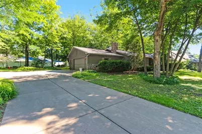 1338 Ken Drive, Green Bay, WI 54313 - Photo 6