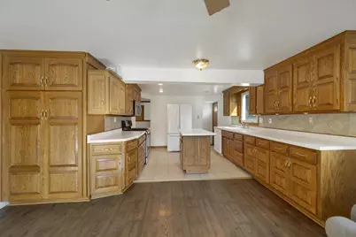 1003 13th Avenue, Green Bay, WI 54304 - Photo 10
