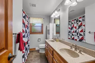 1510 Lindale Ln, Green Bay, WI 54313 - Photo 22