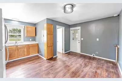 409 Spaulding Street, Edgerton, WI 54486 - Photo 6