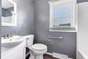 409 Spaulding St, Edgerton, WI 54486 - Photo 10