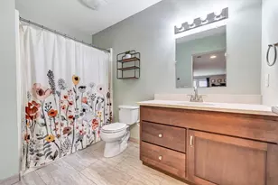 118 S Washington Street, Green Bay, WI 54301 - Photo 12