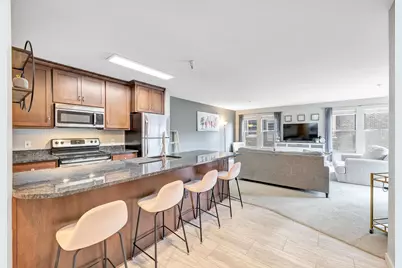 118 S Washington Street #304B, Green Bay, WI 54301 - Photo 8