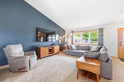 N9433 Evan Street, Appleton, WI 54915 - Photo 2