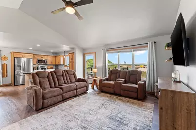1645 Frontier Road, Luxemburg, WI 54217 - Photo 4