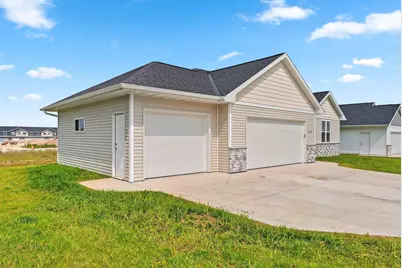 1645 Frontier Road, Luxemburg, WI 54217 - Photo 40