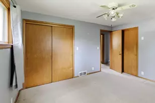 1843 Palisades Dr, Appleton, WI 54915 - Photo 10