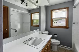 1843 Palisades Dr, Appleton, WI 54915 - Photo 12