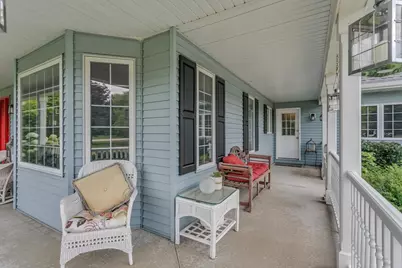 3040 Windfield Drive, Neenah, WI 54956 - Photo 4