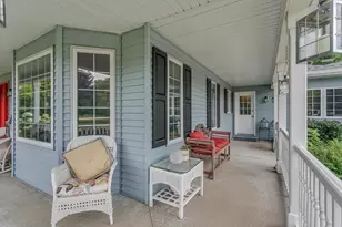 3040 Windfield Dr, Neenah, WI 54956 - Photo 4