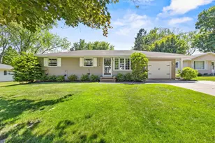 1779 Asbury Cir, Green Bay, WI 54303 - Photo 1