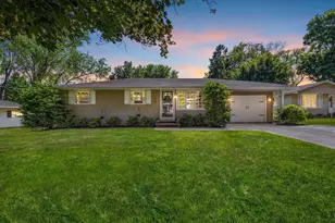 1779 Asbury Cir, Green Bay, WI 54303 - Photo 4