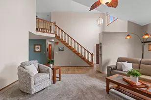 1194 Mdw Vw Ln, De Pere, WI 54115 - Photo 4