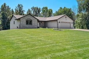 1397 Wellington Dr, Green Bay, WI 54173 - Photo 58
