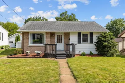 312 W 10th Street, Kaukauna, WI 54130 - Photo 2