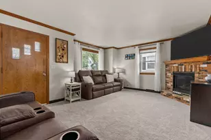 312 W 10th St, Kaukauna, WI 54130 - Photo 18