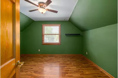 27 N Hickory Street, Fond du Lac, WI 54935 - Photo 18