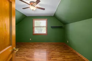 27 N Hickory St, Fond du Lac, WI 54935 - Photo 18