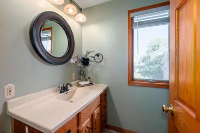 27 N Hickory Street, Fond du Lac, WI 54935 - Photo 20