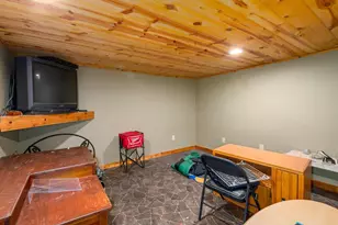 27 N Hickory St, Fond du Lac, WI 54935 - Photo 24