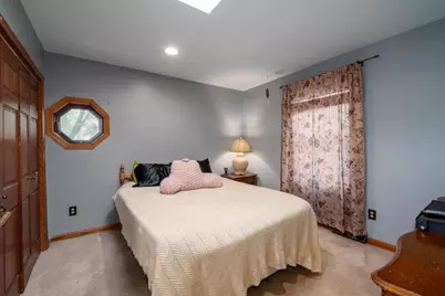 27 N Hickory Street, Fond du Lac, WI 54935 - Photo 12