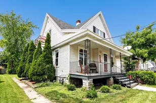 121 Woodlawn St, Green Bay, WI 54303 - Photo 2