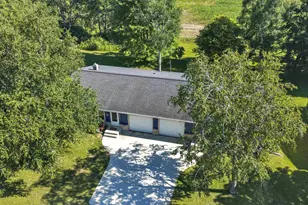 1827 Cormier Rd, Green Bay, WI 54313 - Photo 28