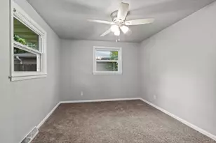 1366 Rockdale St, Green Bay, WI 54304 - Photo 24