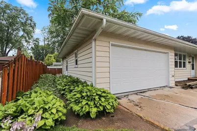 1366 Rockdale Street, Green Bay, WI 54304 - Photo 36
